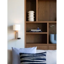 Applique Florence sable abat-jour blanc