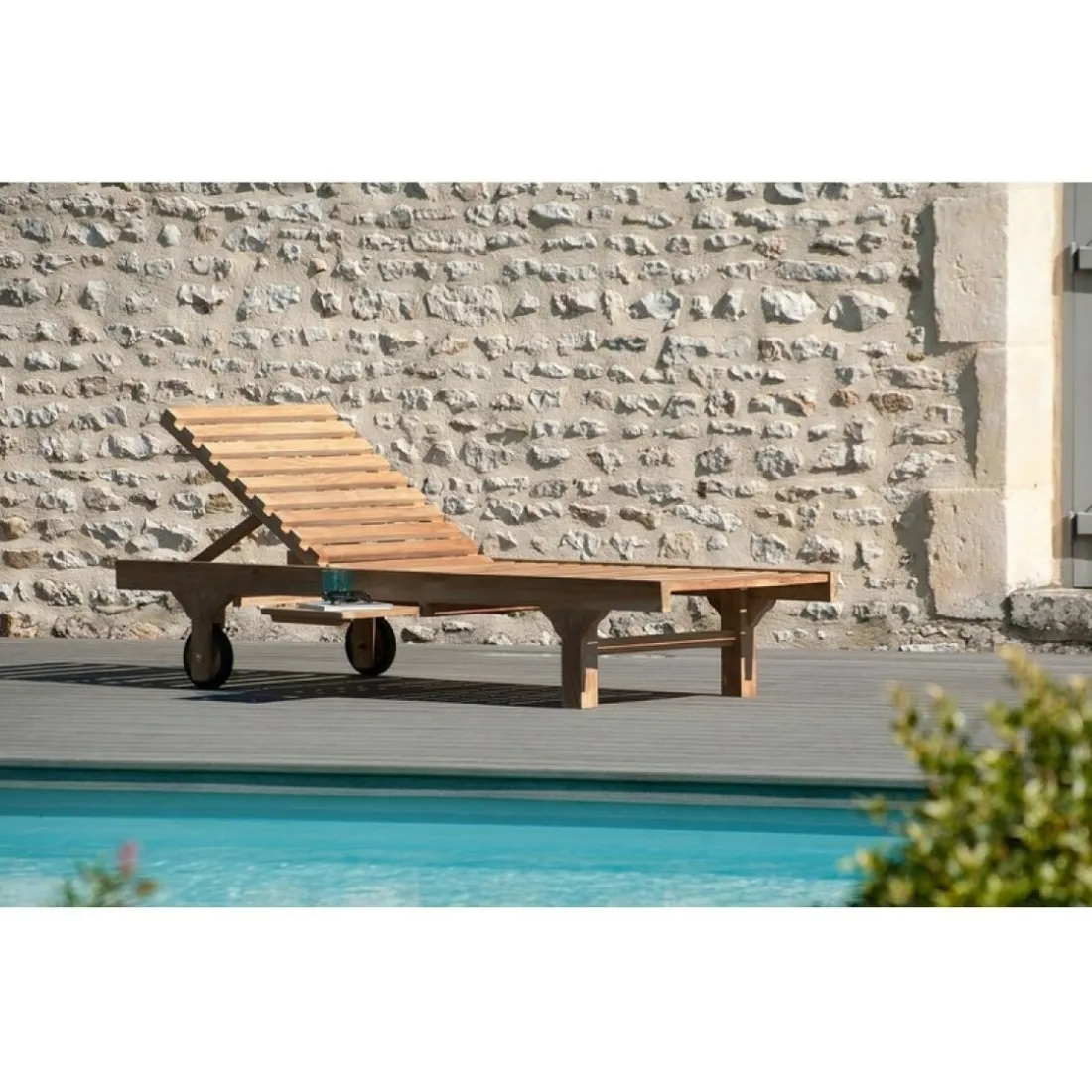 Bain de soleil avec roulettes en bois Teck
