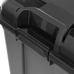 Boîte en plastique noir 120L