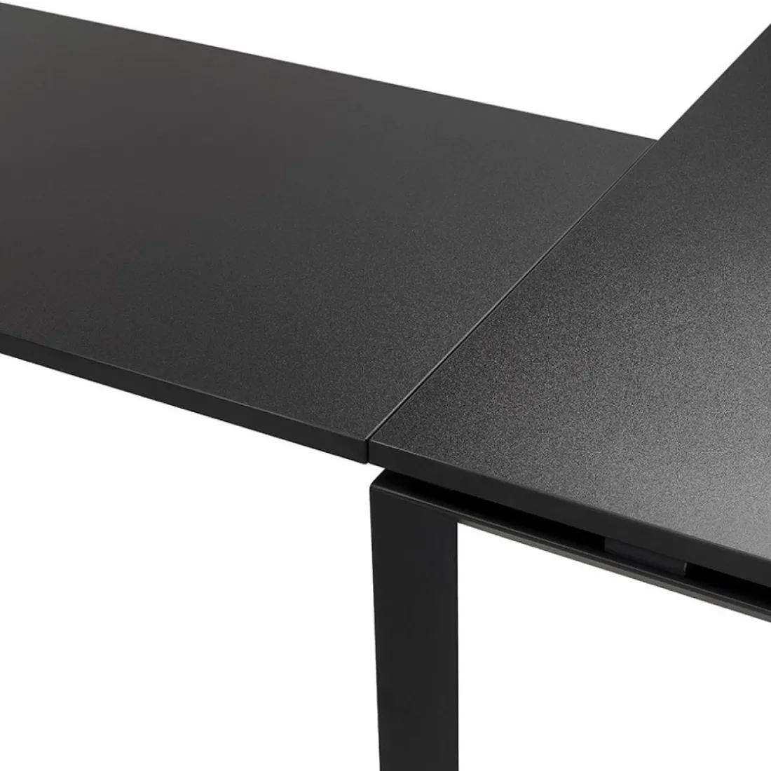 Bureau d'angle design 'BAKUS' en bois et métal noir