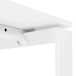 Bureau droit design 'BAKUS' en bois et métal blanc