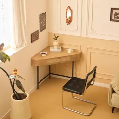 Bureau SETO style scandinave minimaliste sa structure en rotin et bois durable certifiée FSC design intemporel