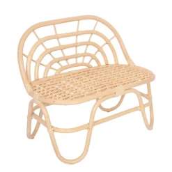 Ce sofa enfant offre une assise confortable et sécurisée