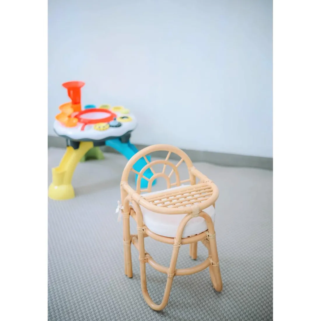 Cette chaise confortable et sécurisée design attrayant