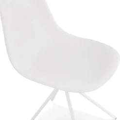 Chaise moderne 'LORY' blanche avec pied en métal