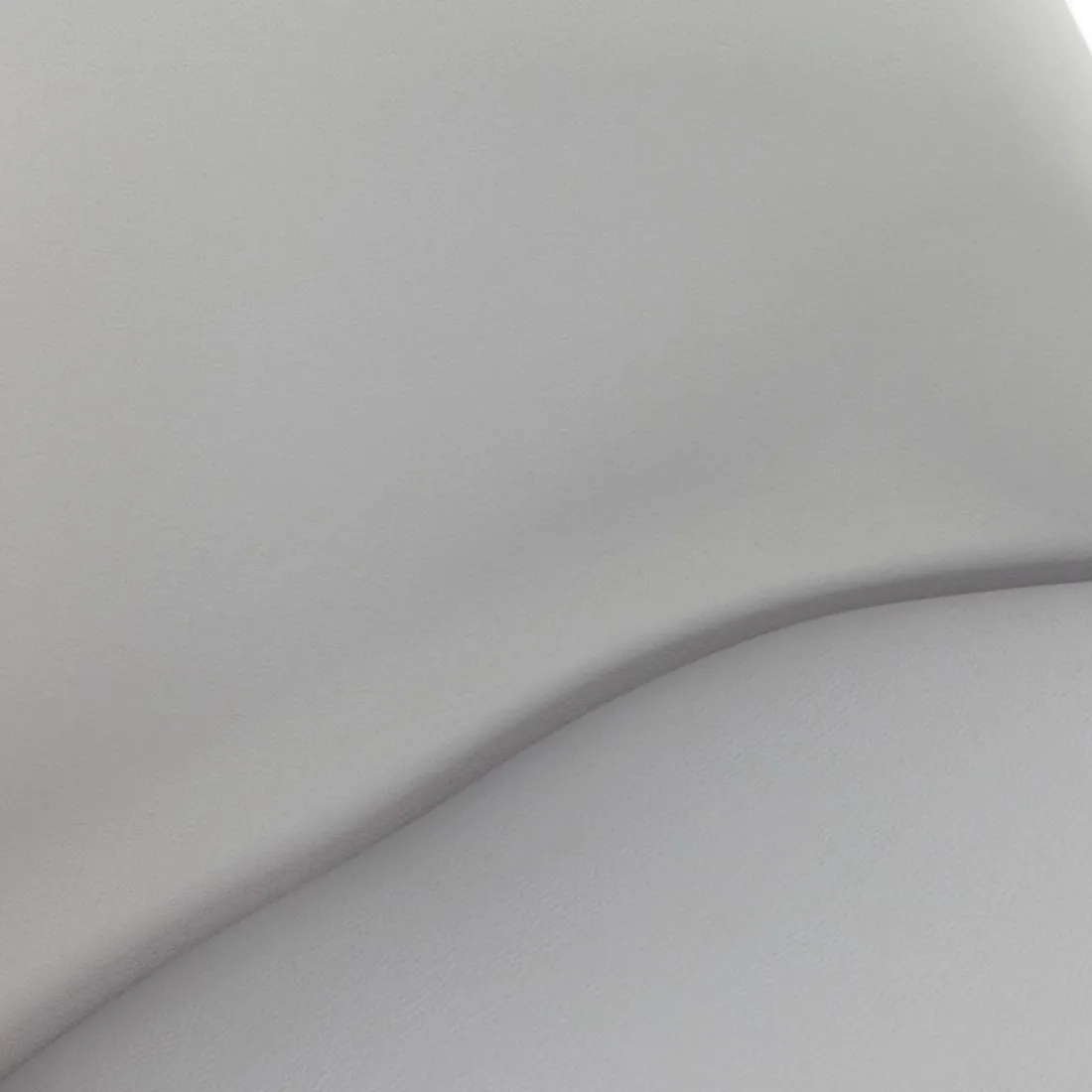 Chaise scandinave 'GOUJA' grise