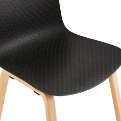 Chaise scandinave 'PACIFIK' noire avec pieds en bois finition naturelleChaise scandinave 'PACIFIK' noire avec pieds en bois finition naturelle