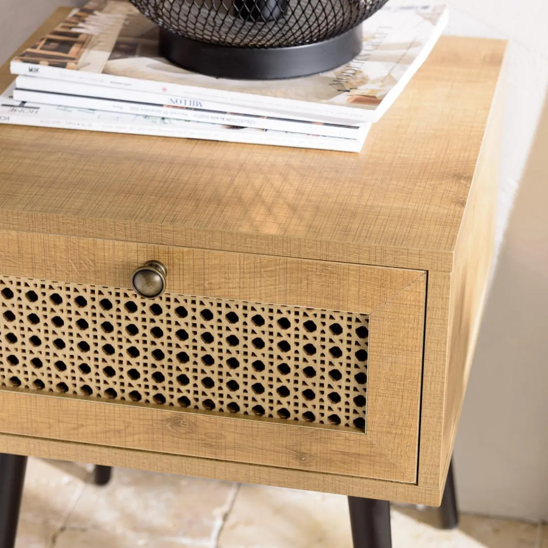 Chevet marron 1 tiroir effet cannage pieds métal noir CHARLIE