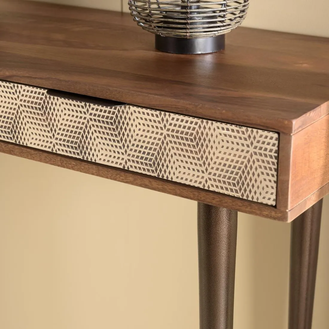 Console en bois de manguier 2 tiroirs motifs ethniques dorés ALIX