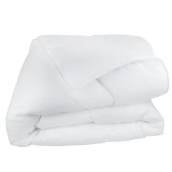 Couette chaude enveloppe microfibre CARESSE blanc