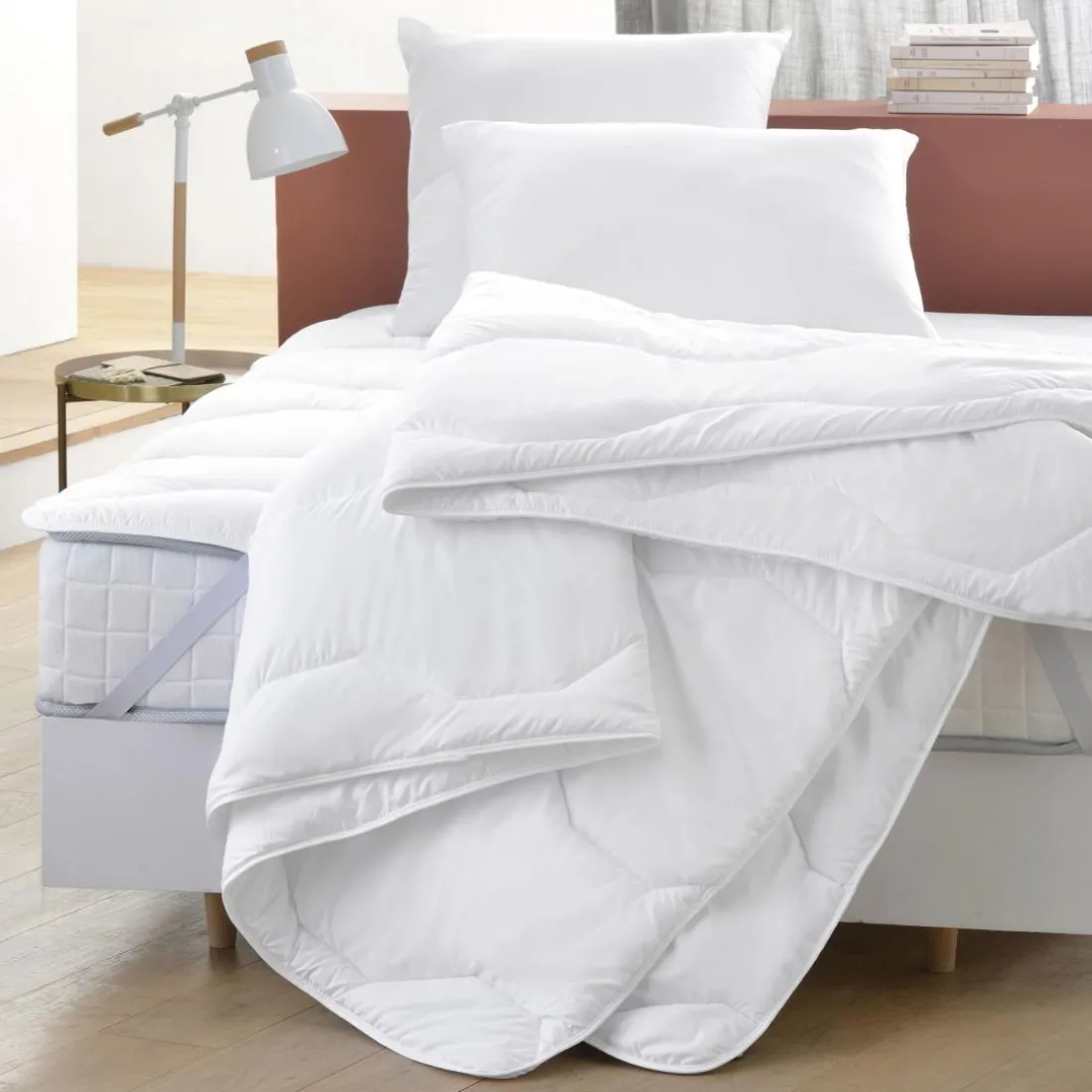 Couette légère blanche seren