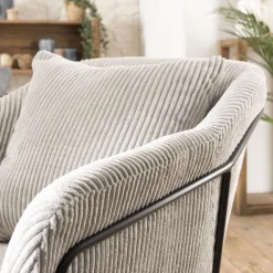 Fauteuil Tissu AGATHE Velours Cotelé Gris Perle Pieds Évasés Métal