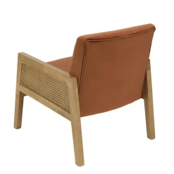 Fauteuil velours orange pieds bois et accoudoirs rotin