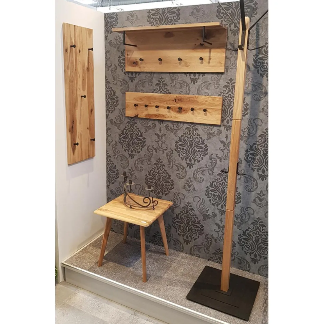 garderobe murale chêne et métal noir - 4 crochets