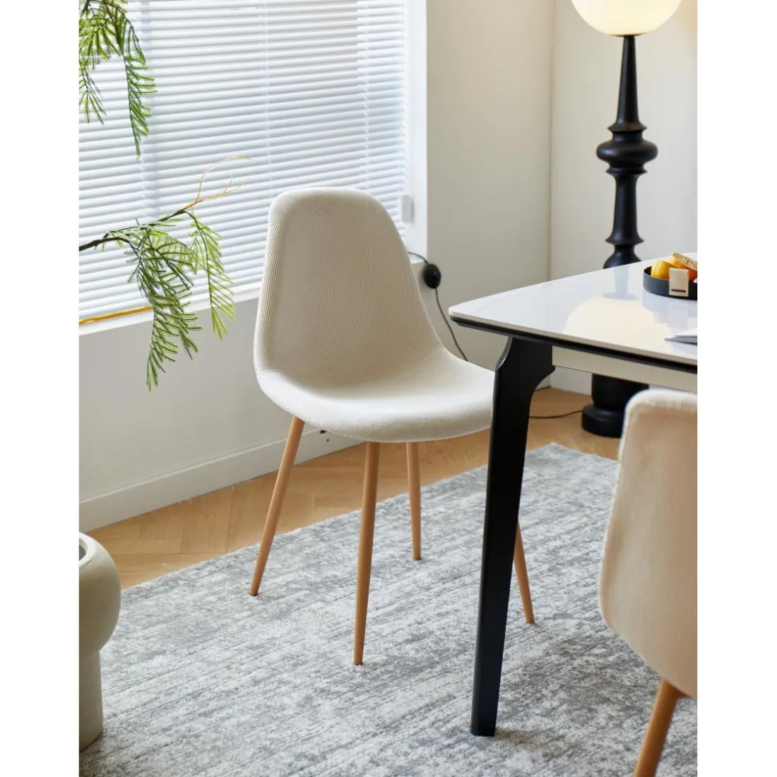 La chaise COPENHAGEN design scandinave