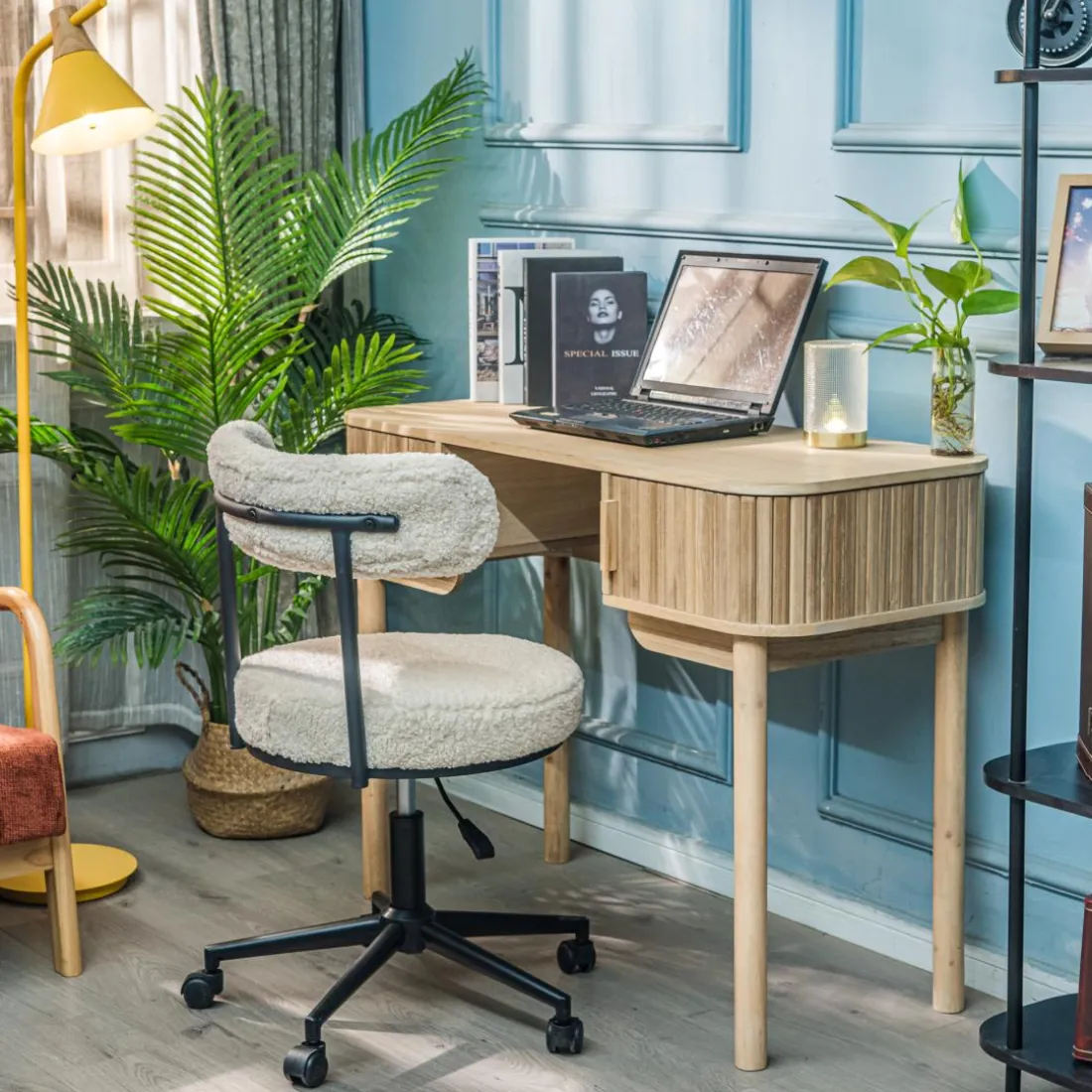 La chaise LARS son design scandinave blanc