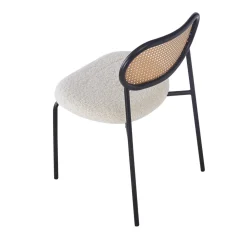 La chaise OREBRO design moderne et son élégant alliage de matières