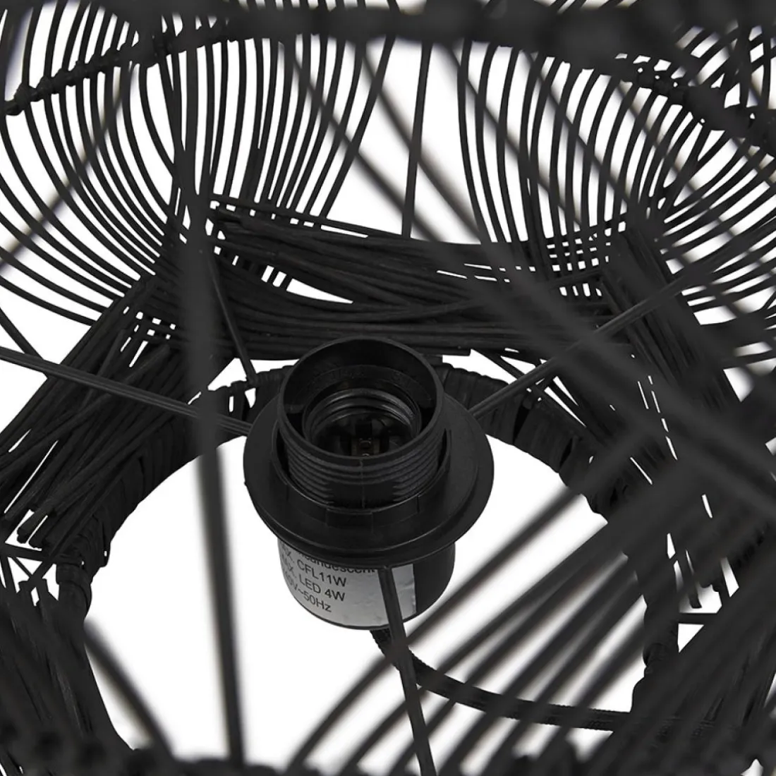 Lampe style lanterne 'DOMINGO' en rotin noir