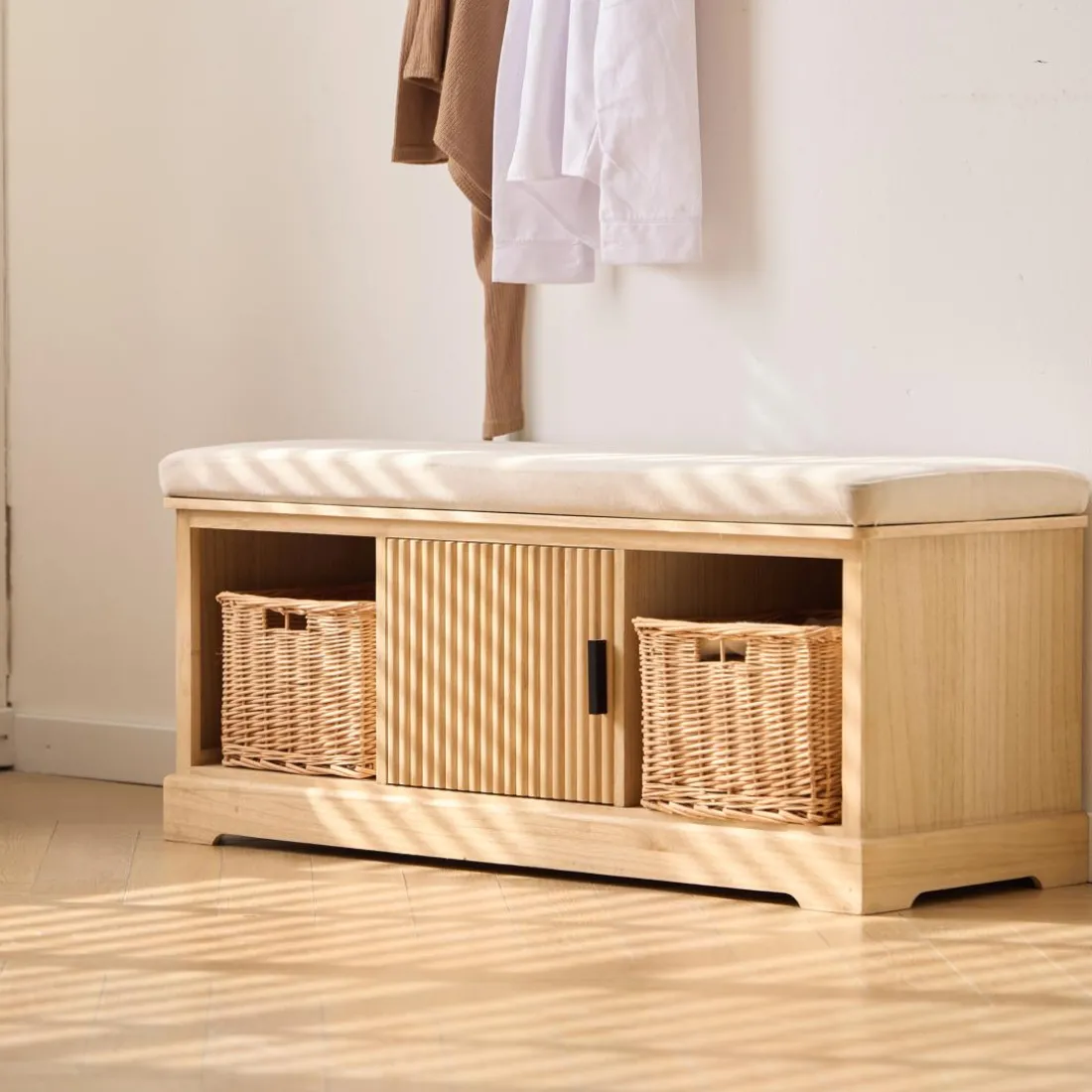 Le Banc CHIBA 1 porte et 2 rangements au style scandinave