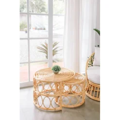 Le set de tables basses SALAWATI design épuré et sa structure en rotin