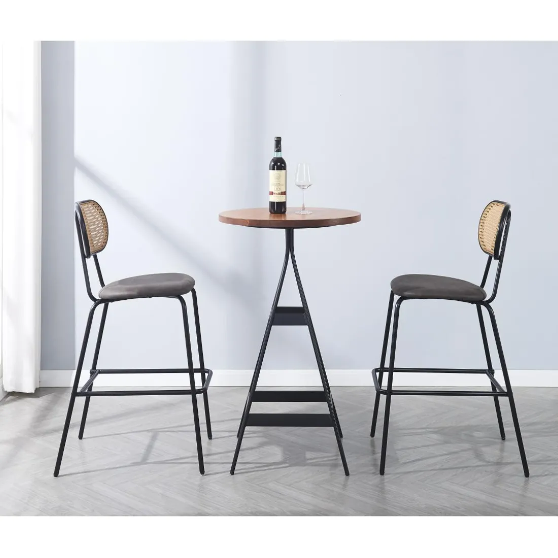Le tabouret de bar OREBRO design industriel élégant assise garnie de mousse ultra-dense