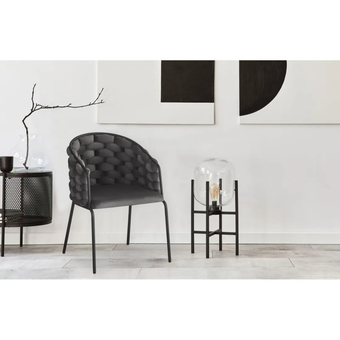 Lot de 8 chaises design au dossier arrondi style maillage Tricotane Velours Gris et Métal Noir