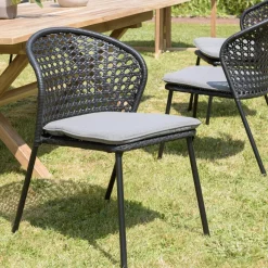 Lot de 2 chaises rotin synthétique noir dossier arrondi ajouré MALO