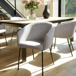 Lot de 2 chaises tissu gris clair pieds acier noir ULYSSE