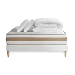 Pack prêt a dormir matelas LE TENDRE Ressorts ensaches Memoire de forme sommier Blanc, 2 oreillers couette