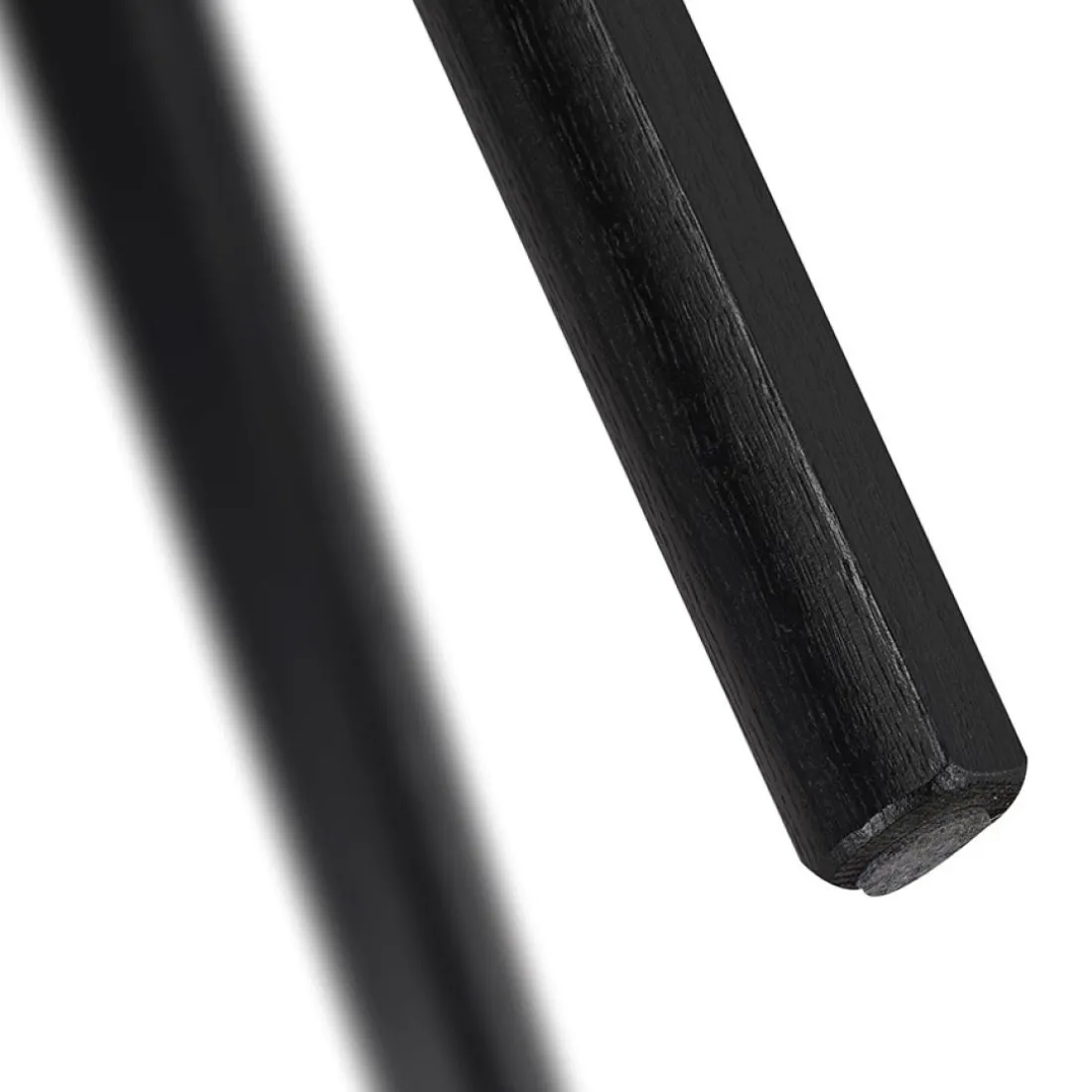 Petite table à diner 'GENIUS' finiton noire