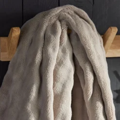 Plaid Damier en Polyester 180 x 220 BIEN AU CHAUD Beige