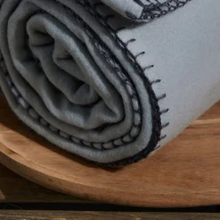 Plaid Polair en Polyester 220 x 240 BIEN AU CHAUD Acier