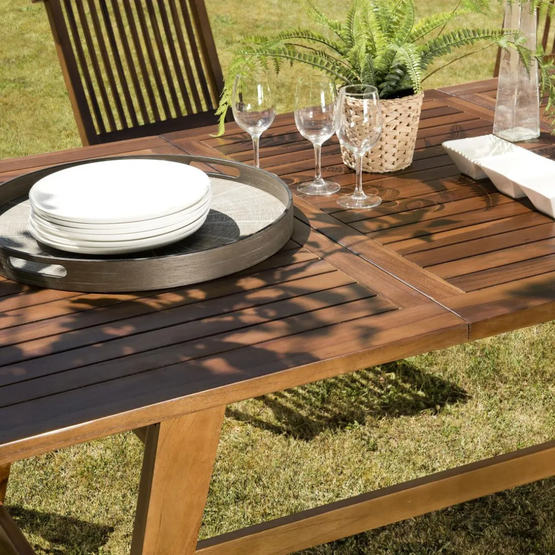 Table de jardin HANNA 8/10 personnes - rectangulaire scandi extensible 180/240x100cm en bois teck huilé