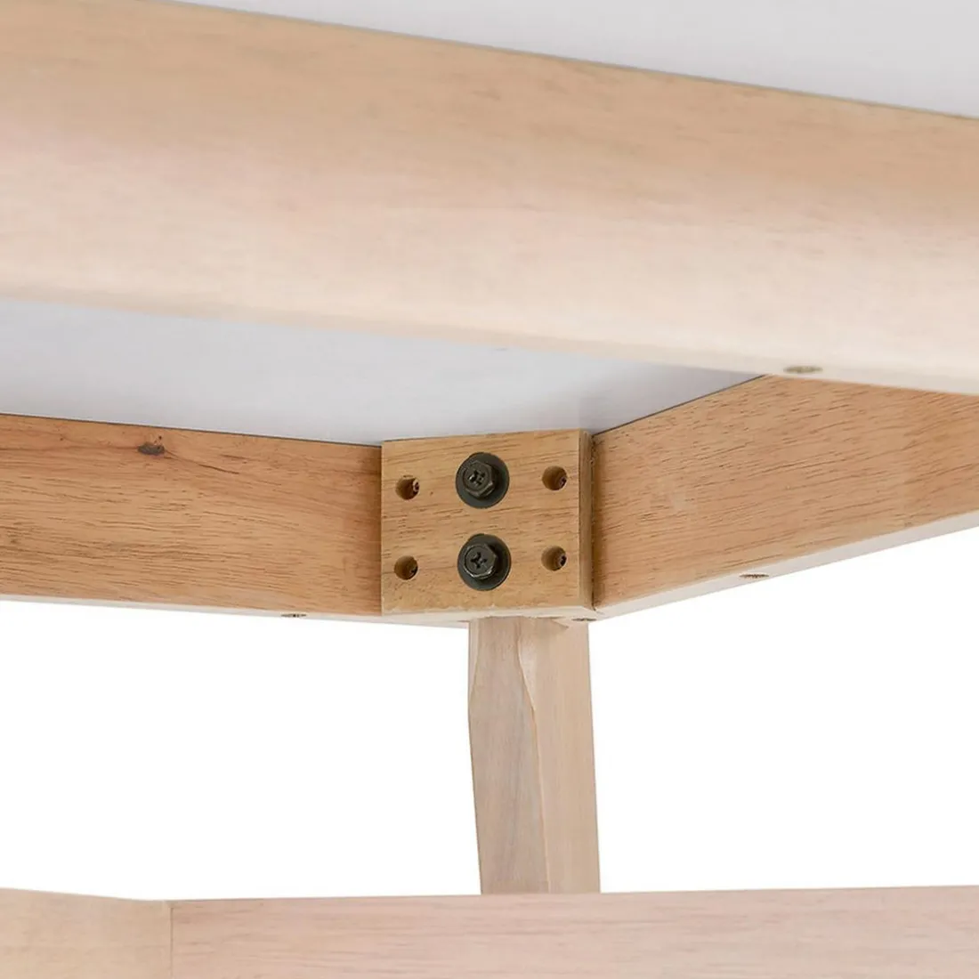 Table De Salle à Manger Blanche Design STEFFIE Style Scandinave