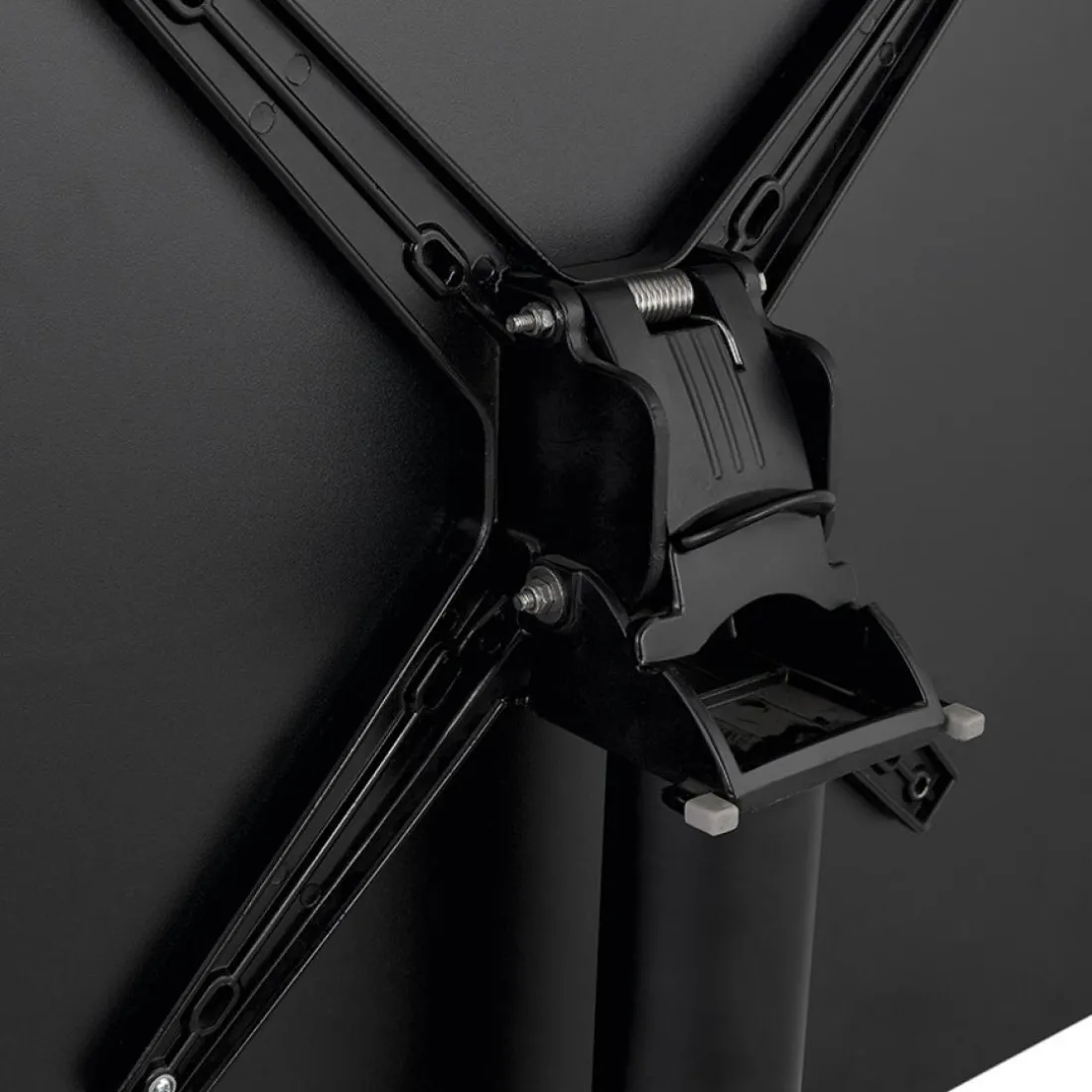 Table haute pliable 'PENUMBRA' carrée noire