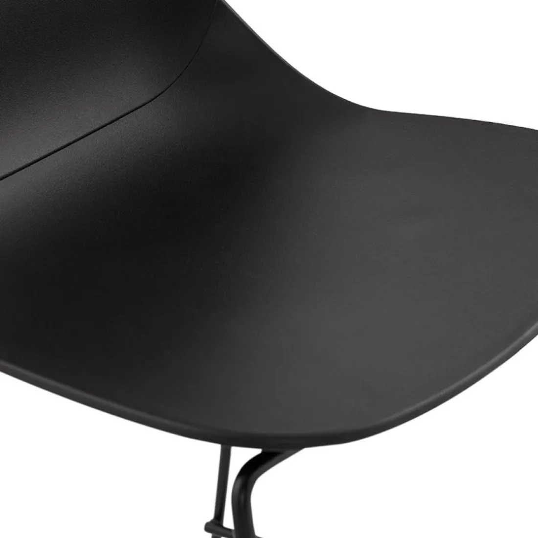 Tabouret de bar design 'BERLIN' noir empilable style industriel